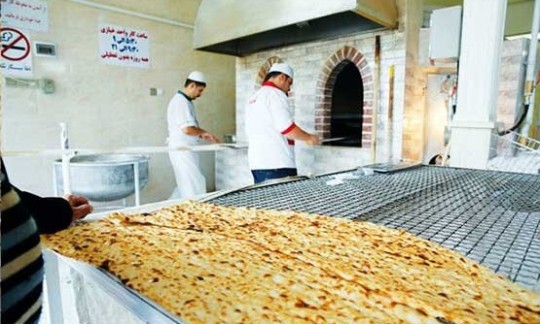  گلایه نانوایان از بی توجهی مسئولان به تعیین تکلیف قیمت نان 