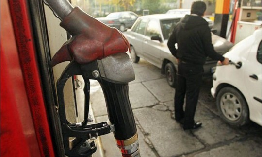 کدام جایگاه‌ها در تهران بنزین ۱۵۰۰ تومانی عرضه می‌کنند