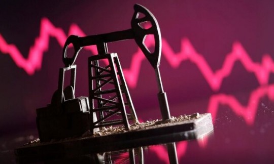 بی‌اعتنایی بازار نفت به آزادسازی ذخایر استراتژیک آمریکا و متحدانش