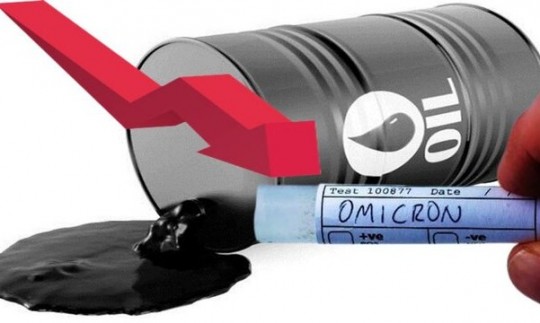 اُمیکرون بر دورنمای قیمت نفت ۲۰۲۲ سایه انداخت