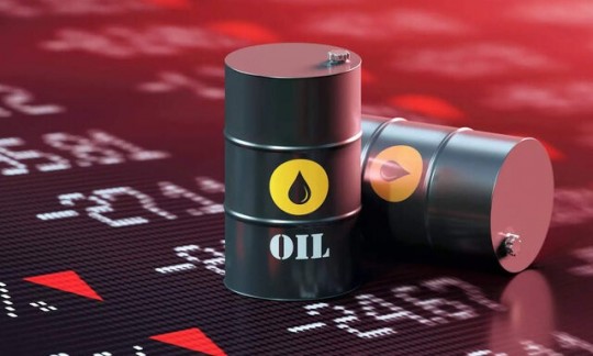 نفت به مرز ۱۰۰ دلار سقوط کرد
