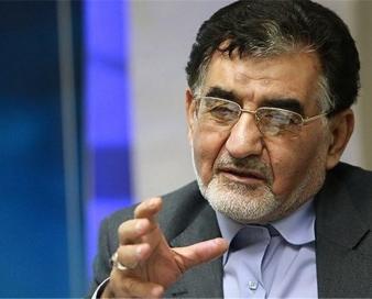 سیاست فروش ارز صادرکنندگان در صرافیها تقاضا را نصف کرد