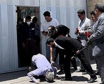 آزادی 12 زندانی و خرید 12 جهیزیه به همت گروه جهادی شهید زمانینیا