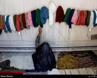 «بیمه» مهمترین مشکل قالیبافان استان کرمان است