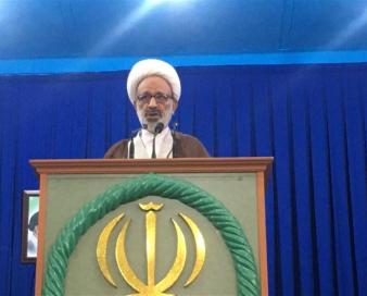امام جمعه موقت بوشهر: قانون بانکداری اسلامی عملیاتی شود