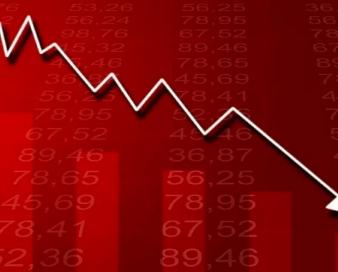 خروج نقدینگی حقیقی همچنان ادامه دارد!