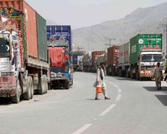 کاهش حجم مبادلات تجاری میان افغانستان و پاکستان