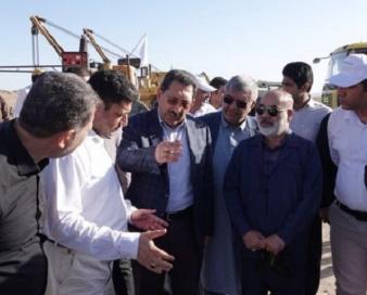 وزیر صمت از خط انتقال آب دریای عمان به سیستان و بلوچستان بازدید کرد