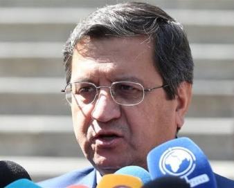 همتی: پیگیر رفع موانع تولید در ستاد اقتصادی دولت هستم