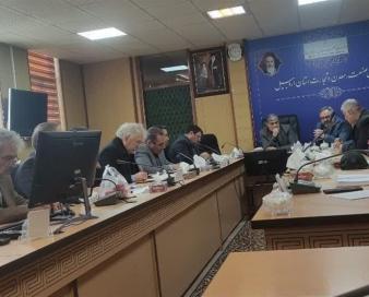 برخورد قانونی با 125 برند محرز پوشاک قاچاق در اردبیل