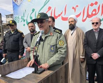 طلایی‌نیک: در تولید 90 درصد تجهیزات دفاعی خودکفا شده‌ایم