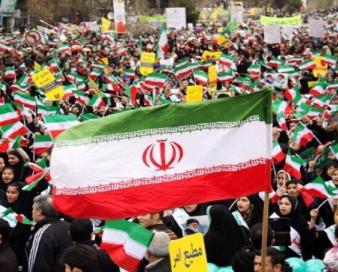 نقش جوان انقلابی در انقلاب جوانِ ایران