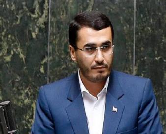 متفکر آزاد: هیچ رویکرد امید آفرینی از سوی آقای همتی ندیدیم