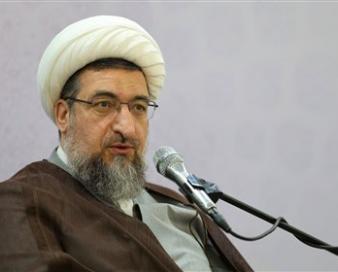تأکید امام‌ جمعه تبریز بر ظرفیت تبلیغات شهری در مسئله زکات
