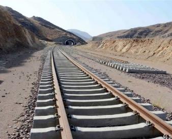 راه‌آهن اردبیل برای توسعه روابط تجاری به آذربایجان متصل شود