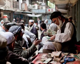 رشد اقتصادی افغانستان تحت حاکمیت طالبان؛چالش‌ها و تحولات