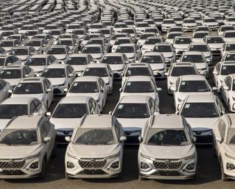 عرضه 30 دستگاه فولکس‌واگن 13 آبان در بورس