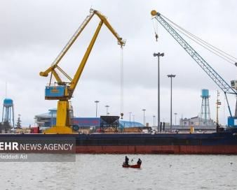 عبور کالا در سه روز با مسیر سبز وزارت اقتصاد
