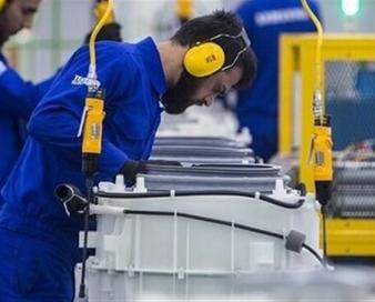 اجرای 3 طرح وزارت کار در 90 شهرستان برای جلوگیری از خروج نیروی فعال