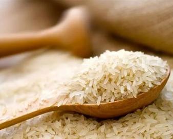 توزیع برنج پاکستانی در بازار با قیمت مصوب 46 هزار تومان