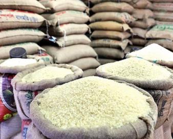 ۱۰۰ هزار تن برنج وارداتی بخش خصوصی در گمرکات کشور است