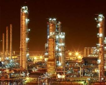 سرمایه‌گذاری 90 میلیارد دلاری در پتروشیمی ایران