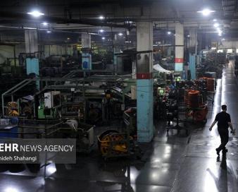 از بانک تا بازار؛ چالش‌های نفس‌گیر تولید در سال ۱۴۰۴