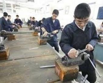 لزوم تمرکز بر مهارت‌آموزی دانشجویان برای جلوگیری از بیکاری تحصیلکرده ها