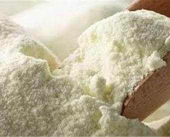 گام بلند جهاد کشاورزی فارس برای کاهش واردات شیرخشک نوزاد/تولید سالانه ۱۶ هزارتن شیرخشک