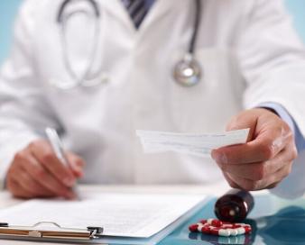 رنجش برخی بیماران از تاخیر در واریز مبلغ پرداختی بیمه تکمیلی