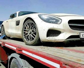 هر ایرانی مقیم خارج کشور مجاز به واردات یک دستگاه خودرو است