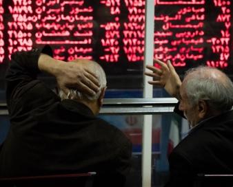 یادداشت| واگرایی شاخصها در بورس؛ بازار سهام در فاز احتیاط