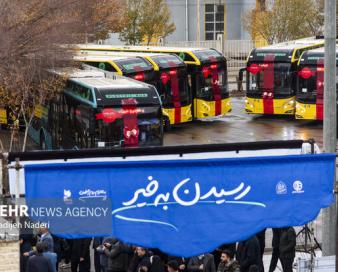 سری دوم از اتوبوس‌های برقی تهران از بندر شهید رجایی ترخیص شد