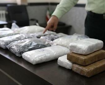 کشف ۲۰۰ کیلوگرم هروئین از داخل کالاهای صادراتی در مرز بازرگان